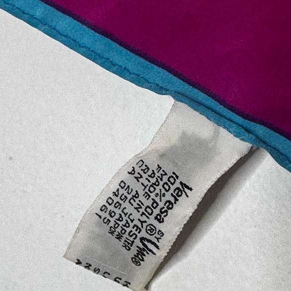 Vintage Vera Neumann Maple Leaf Scarf - Picture 3 of 7